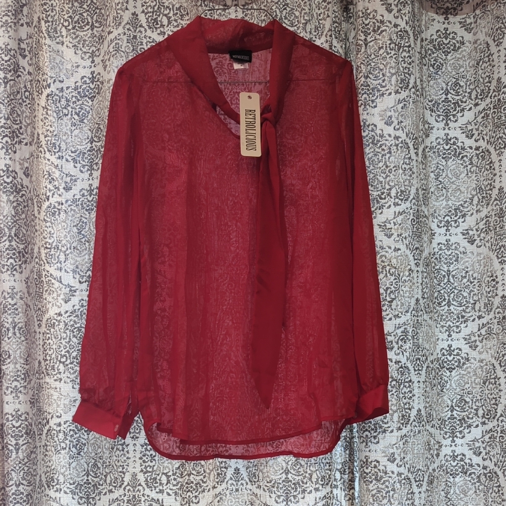Retrolicious Red Tie Front Sailor Collar Blouse